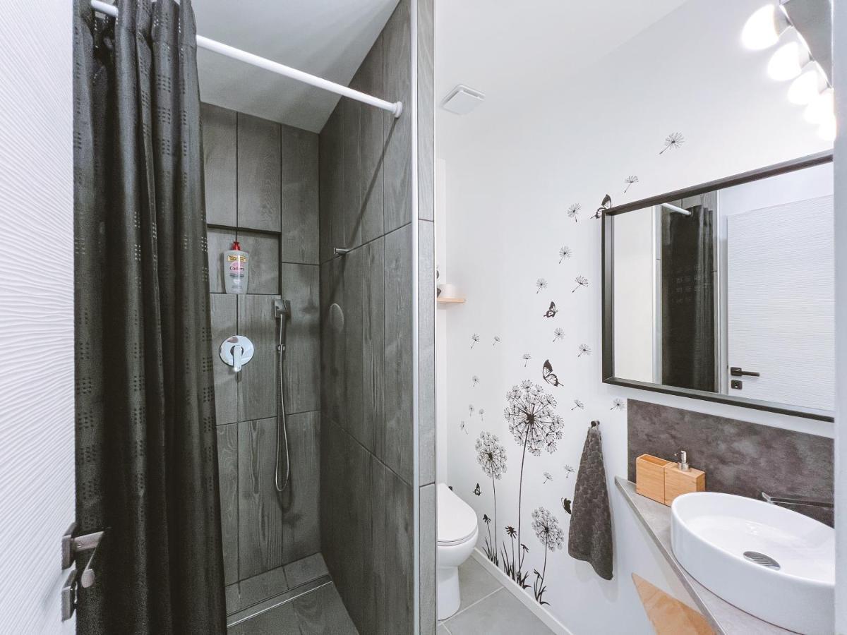 Sky - Gite Meuble & Confort Drome - Ecolodgite Laveyron Dış mekan fotoğraf