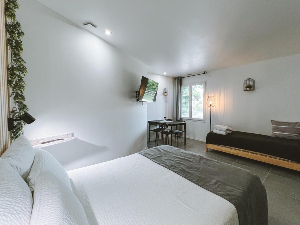Sky - Gite Meuble & Confort Drome - Ecolodgite Laveyron Dış mekan fotoğraf